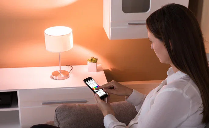 Luminárias Inteligentes: Como Automação e Tecnologia Podem Melhorar Seu Dia a Dia