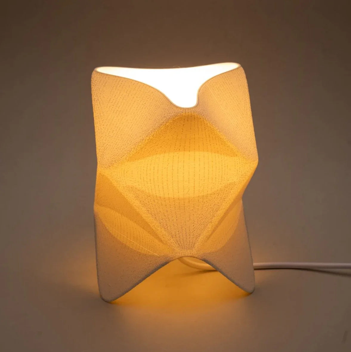 Luminária Origami Mini, luminária impressa em 3D da Éttore Decor