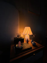 Luminária Bailarina em Ambiente escuro