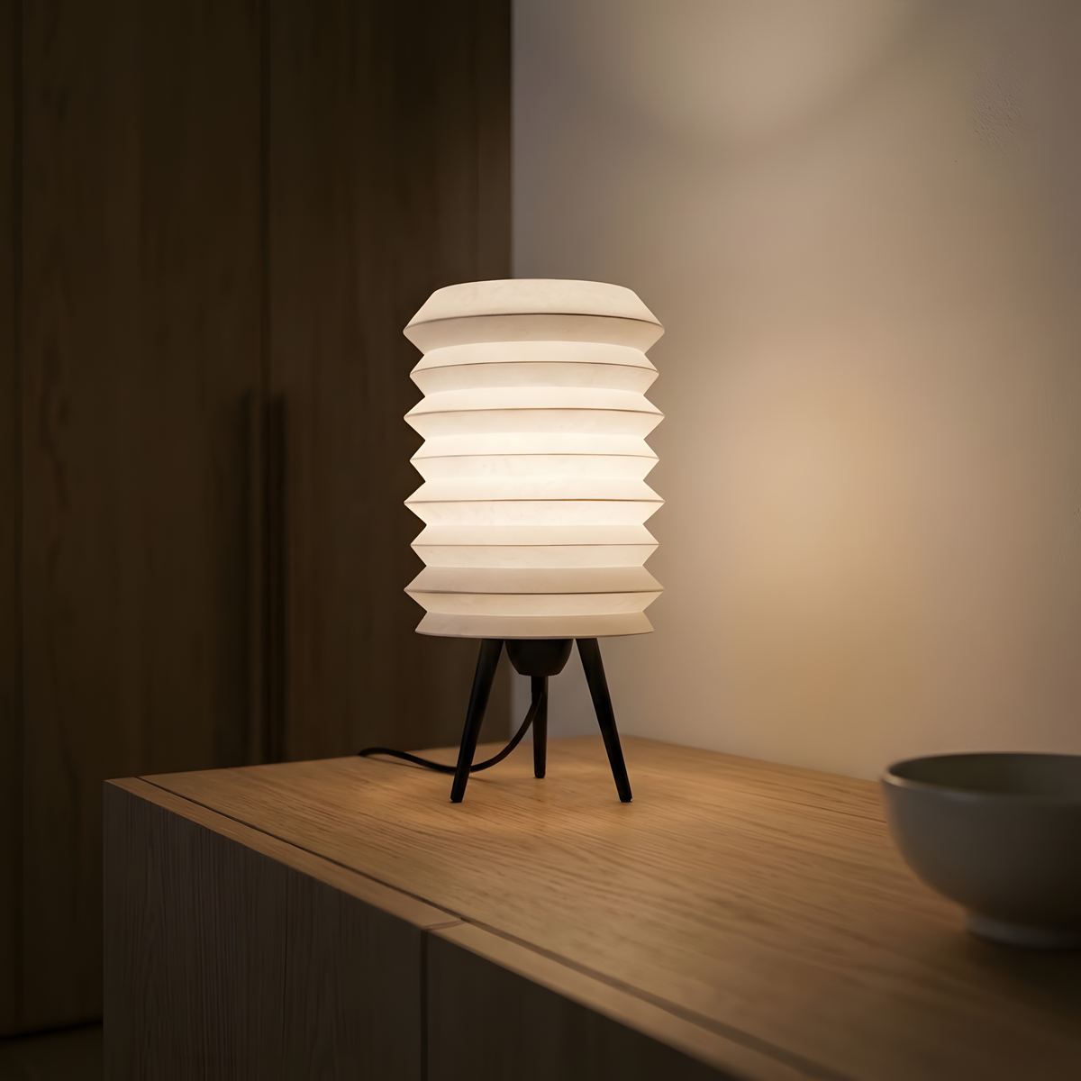 Luminária Kyoto, luminária impressa em 3D da Éttore Decor, acesa, still life